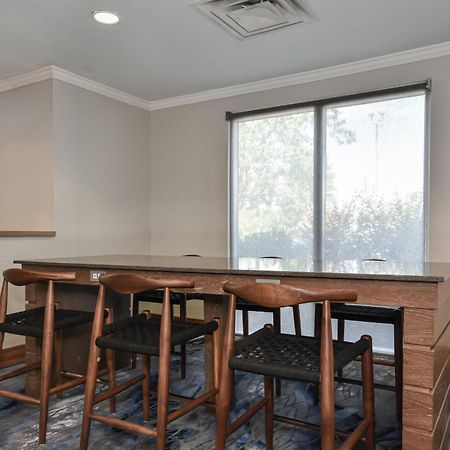 Fairfield By Marriott Inn & Suites Columbia Harbison Eksteriør bilde